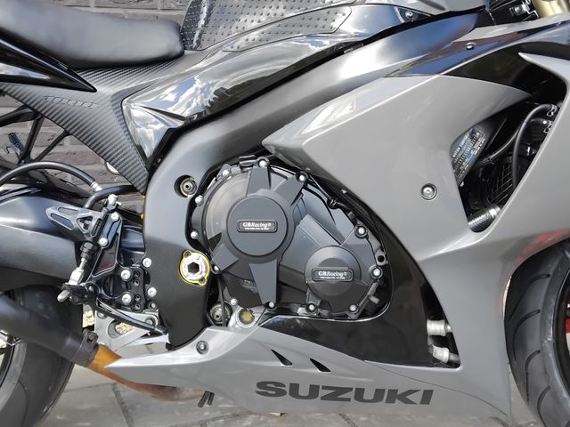 suzuki - gsx-r-1000