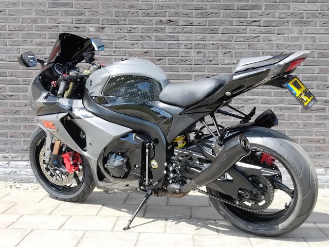 suzuki - gsx-r-1000