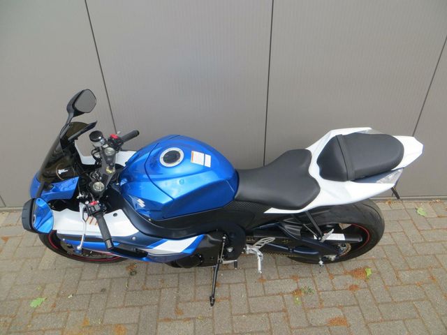 suzuki - gsx-r-1000
