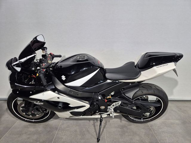 suzuki - gsx-r-1000