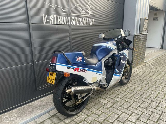 suzuki - gsx-r-1100-w