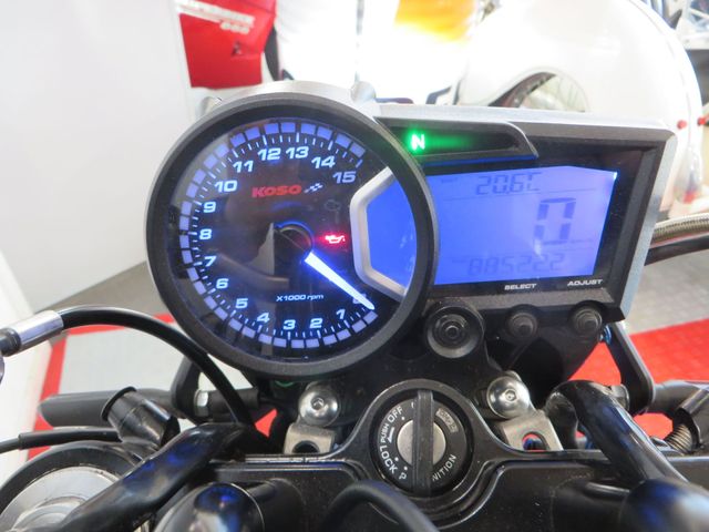 suzuki - gsx-r-1100-w