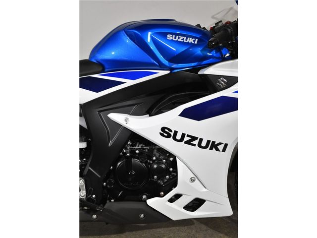 suzuki - gsx-r-125-abs