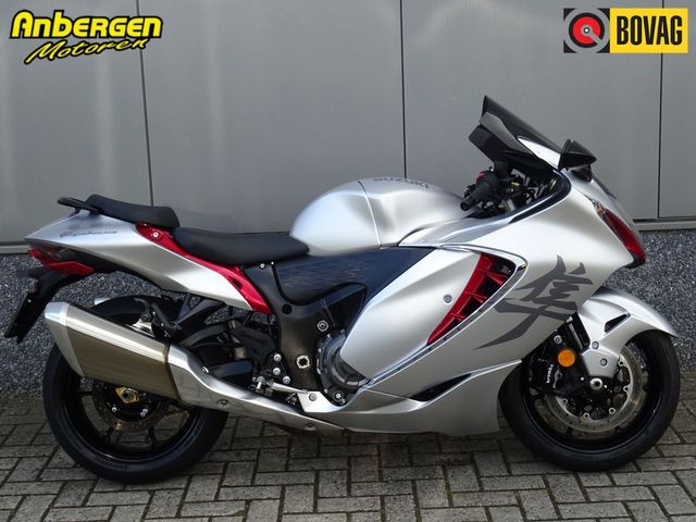 suzuki - gsx-r-1300-hayabusa