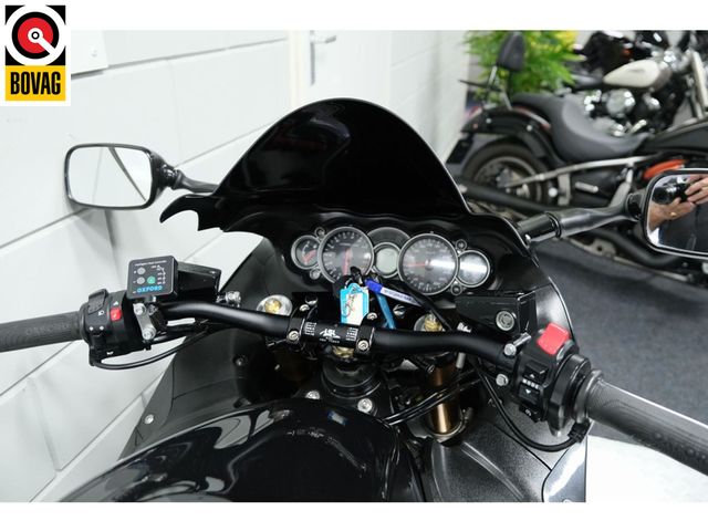 suzuki - gsx-r-1300-hayabusa