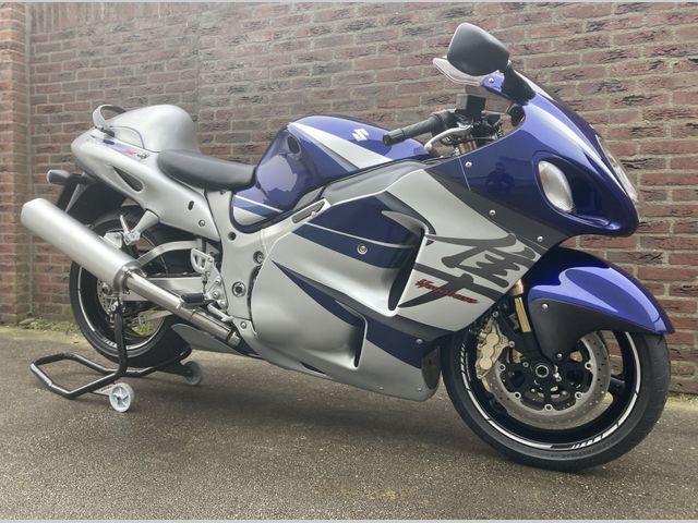 suzuki - gsx-r-1300-hayabusa