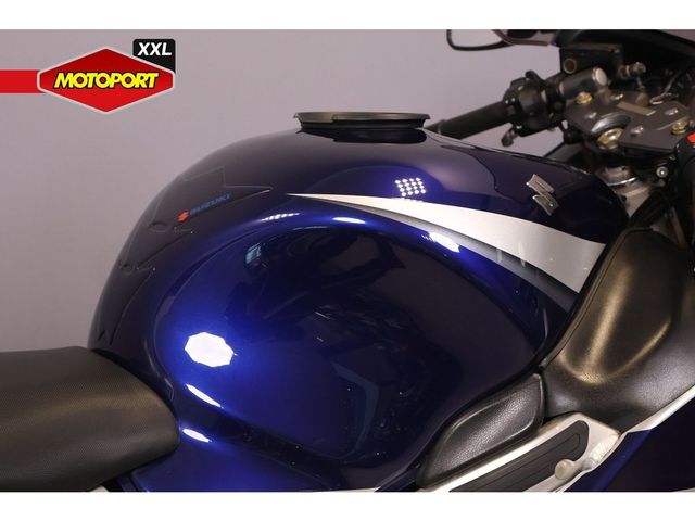 suzuki - gsx-r-1300-hayabusa