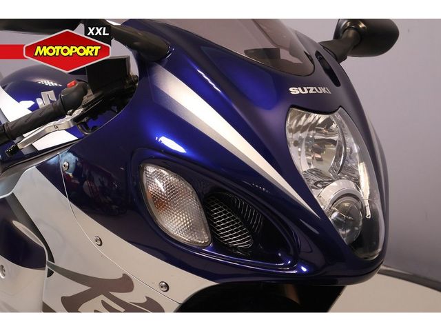 suzuki - gsx-r-1300-hayabusa