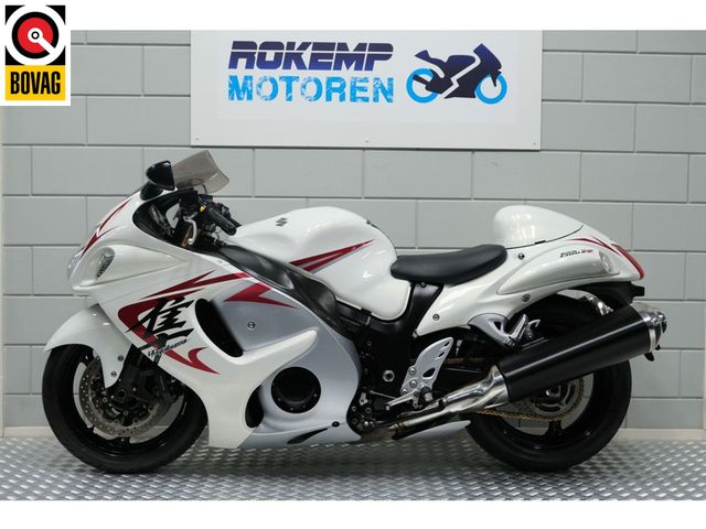 suzuki - gsx-r-1300-hayabusa