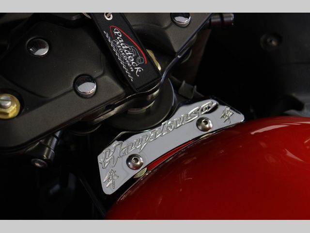 suzuki - gsx-r-1300-hayabusa