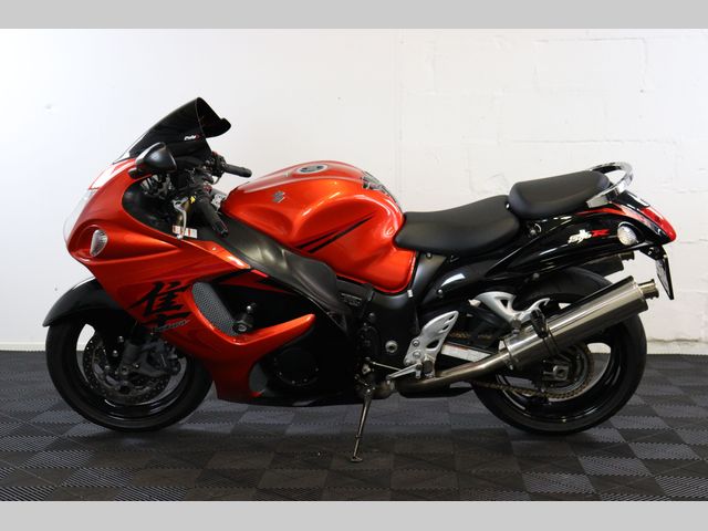 suzuki - gsx-r-1300-hayabusa