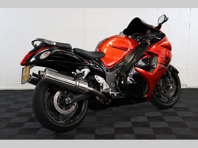 suzuki - gsx-r-1300-hayabusa