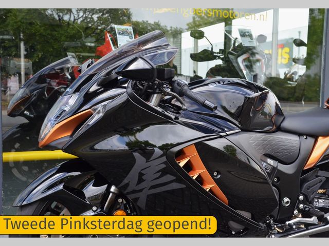suzuki - gsx-r-1300-hayabusa