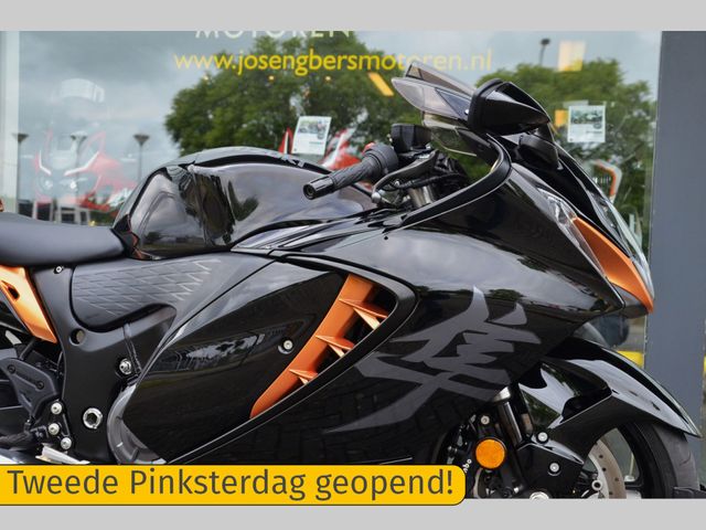 suzuki - gsx-r-1300-hayabusa