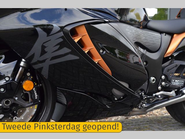 suzuki - gsx-r-1300-hayabusa