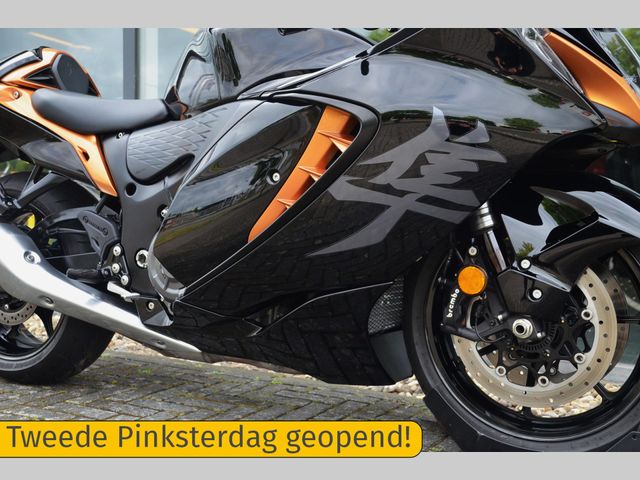 suzuki - gsx-r-1300-hayabusa