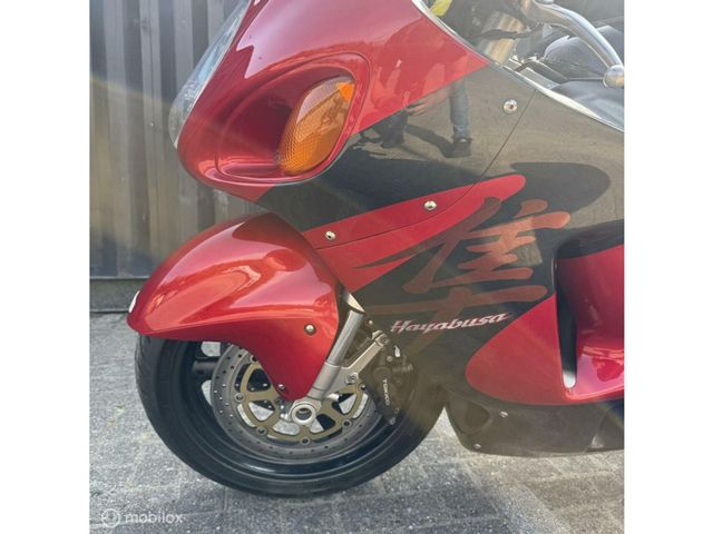 suzuki - gsx-r-1300-hayabusa