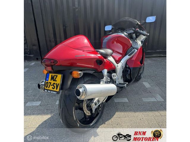 suzuki - gsx-r-1300-hayabusa