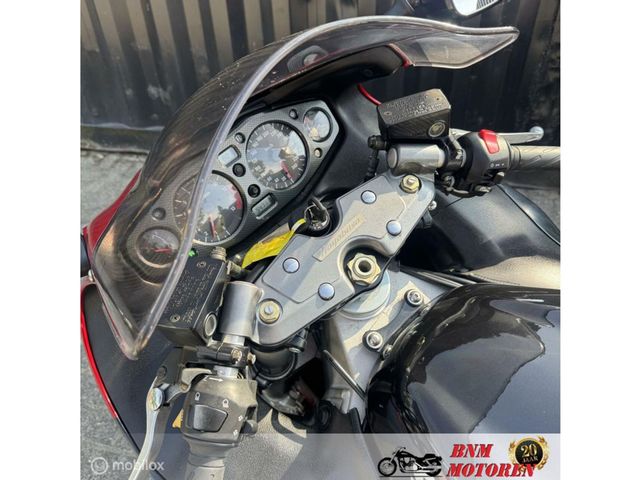 suzuki - gsx-r-1300-hayabusa