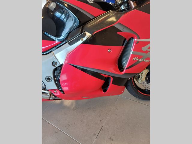 suzuki - gsx-r-1300-hayabusa
