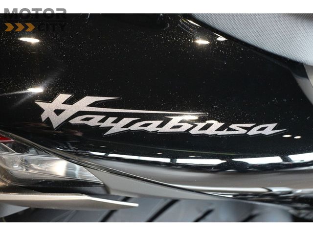 suzuki - gsx-r-1300-hayabusa