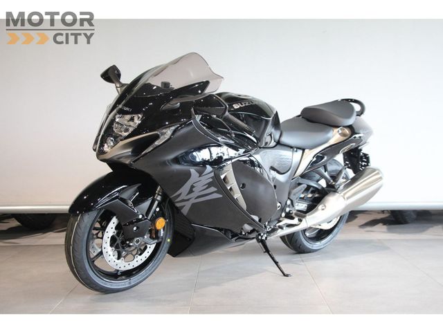 suzuki - gsx-r-1300-hayabusa