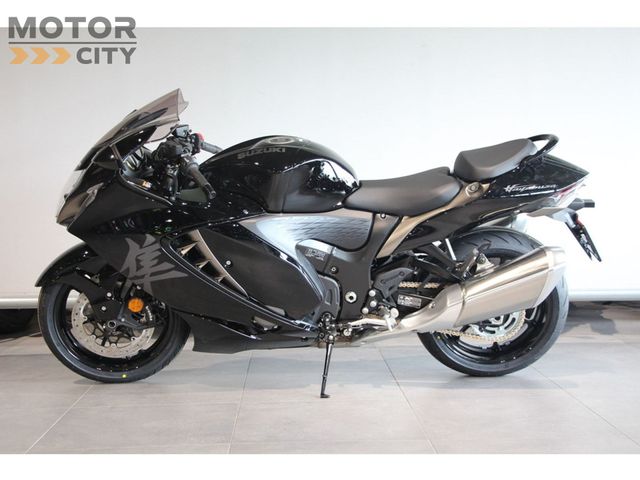 suzuki - gsx-r-1300-hayabusa