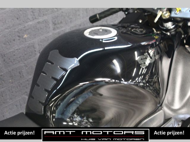 suzuki - gsx-r-1300-hayabusa
