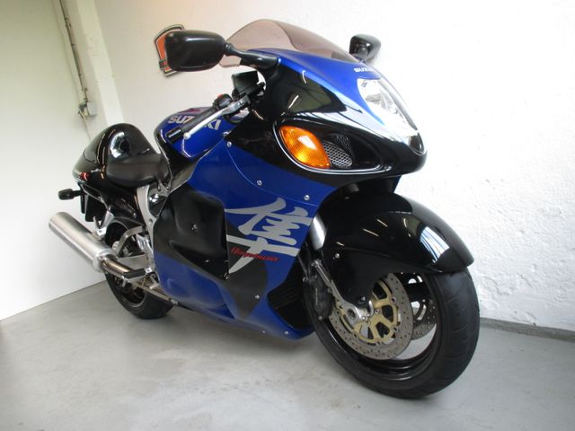 suzuki - gsx-r-1300-hayabusa