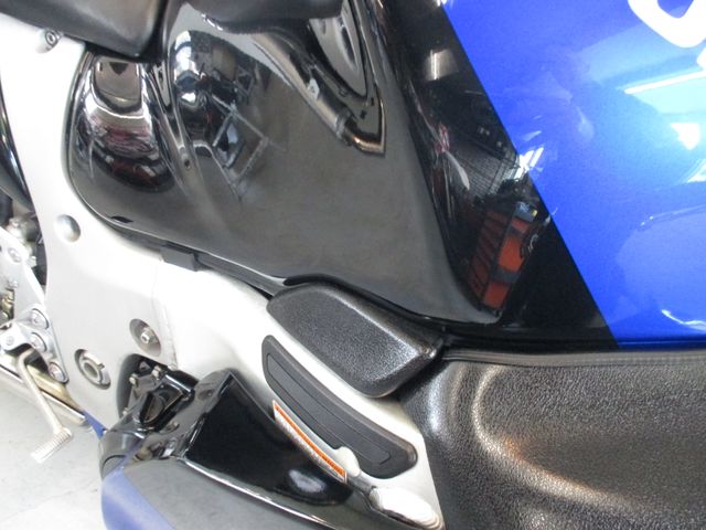suzuki - gsx-r-1300-hayabusa