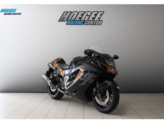 suzuki - gsx-r-1300-hayabusa