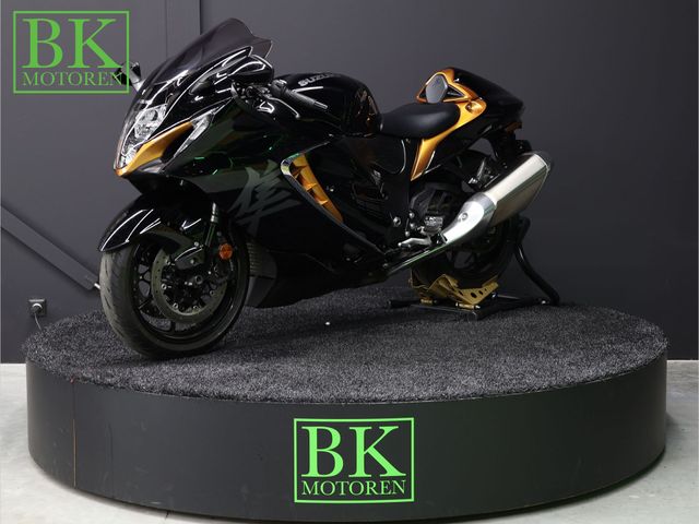 suzuki - gsx-r-1300-hayabusa