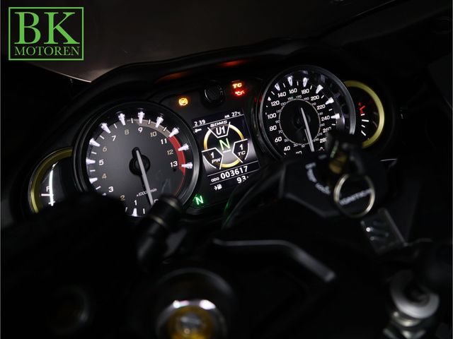 suzuki - gsx-r-1300-hayabusa