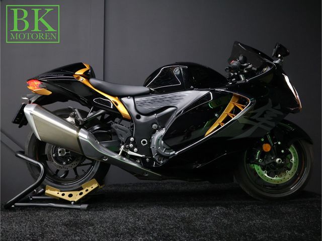 suzuki - gsx-r-1300-hayabusa