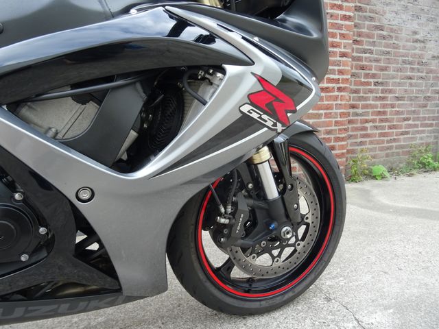 suzuki - gsx-r-600