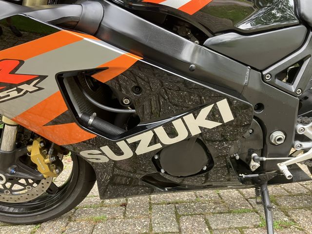 suzuki - gsx-r-600