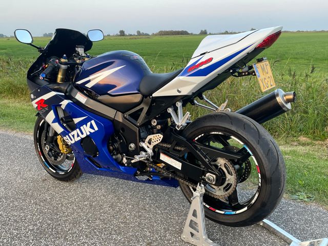 suzuki - gsx-r-600