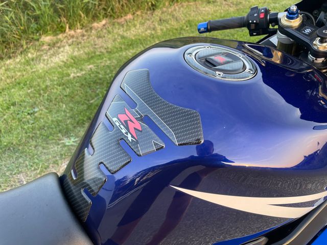 suzuki - gsx-r-600