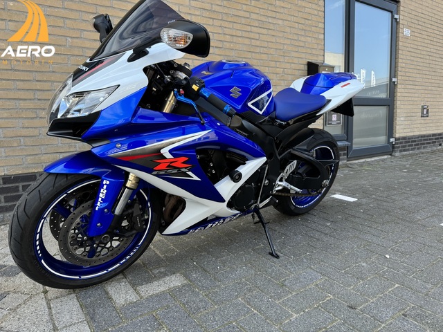 suzuki - gsx-r-600