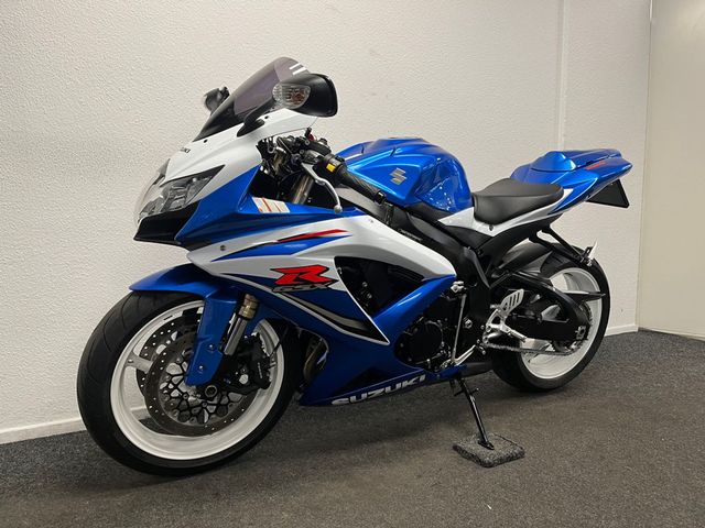 suzuki - gsx-r-600