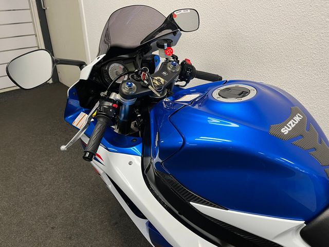 suzuki - gsx-r-600