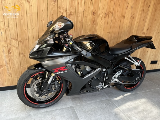 suzuki - gsx-r-600