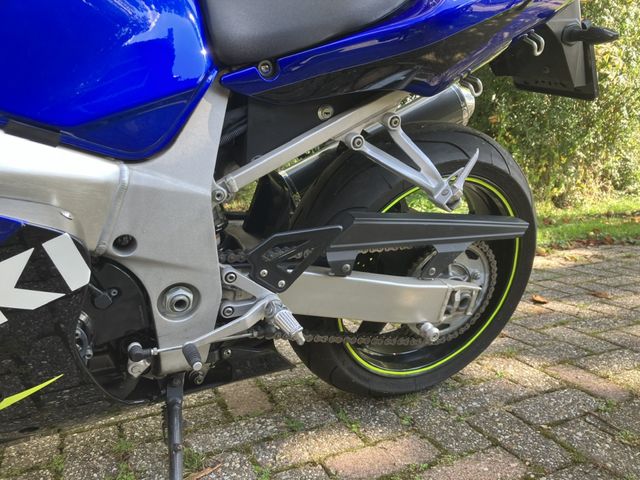 suzuki - gsx-r-600