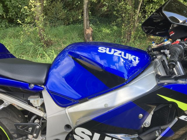 suzuki - gsx-r-600