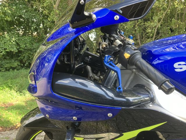 suzuki - gsx-r-600