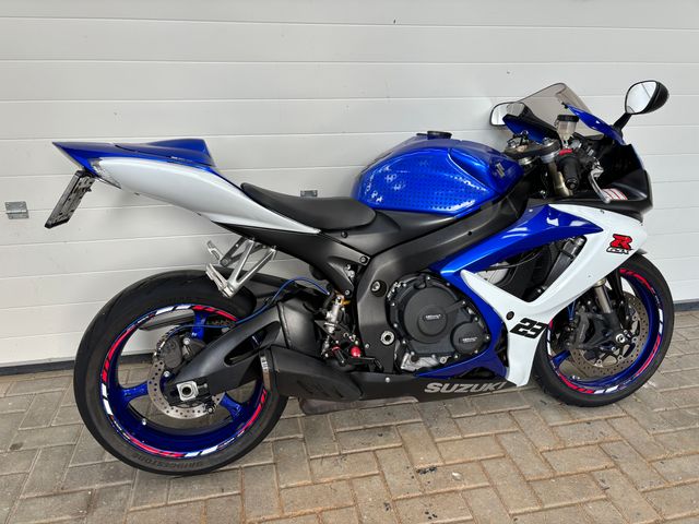 suzuki - gsx-r-600