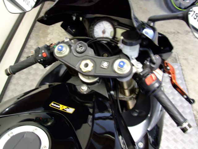 suzuki - gsx-r-600