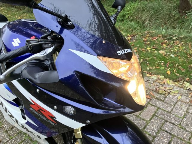 suzuki - gsx-r-600