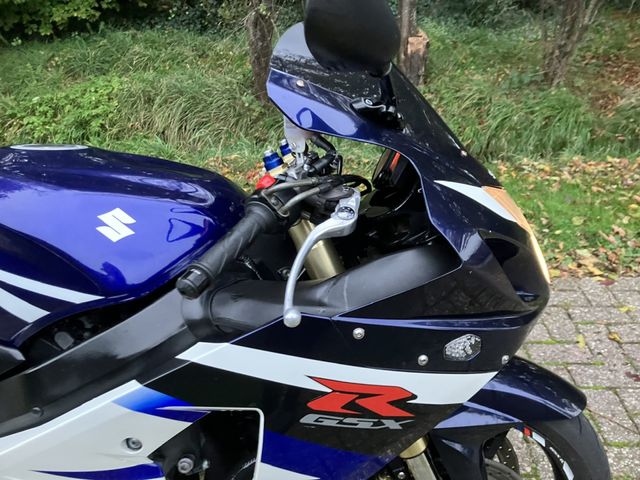 suzuki - gsx-r-600