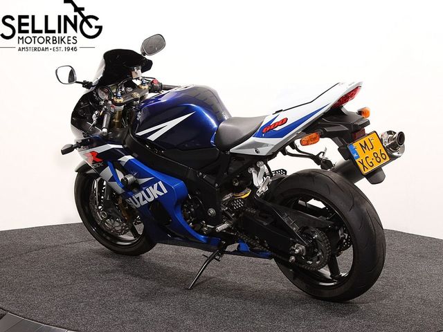 suzuki - gsx-r-600